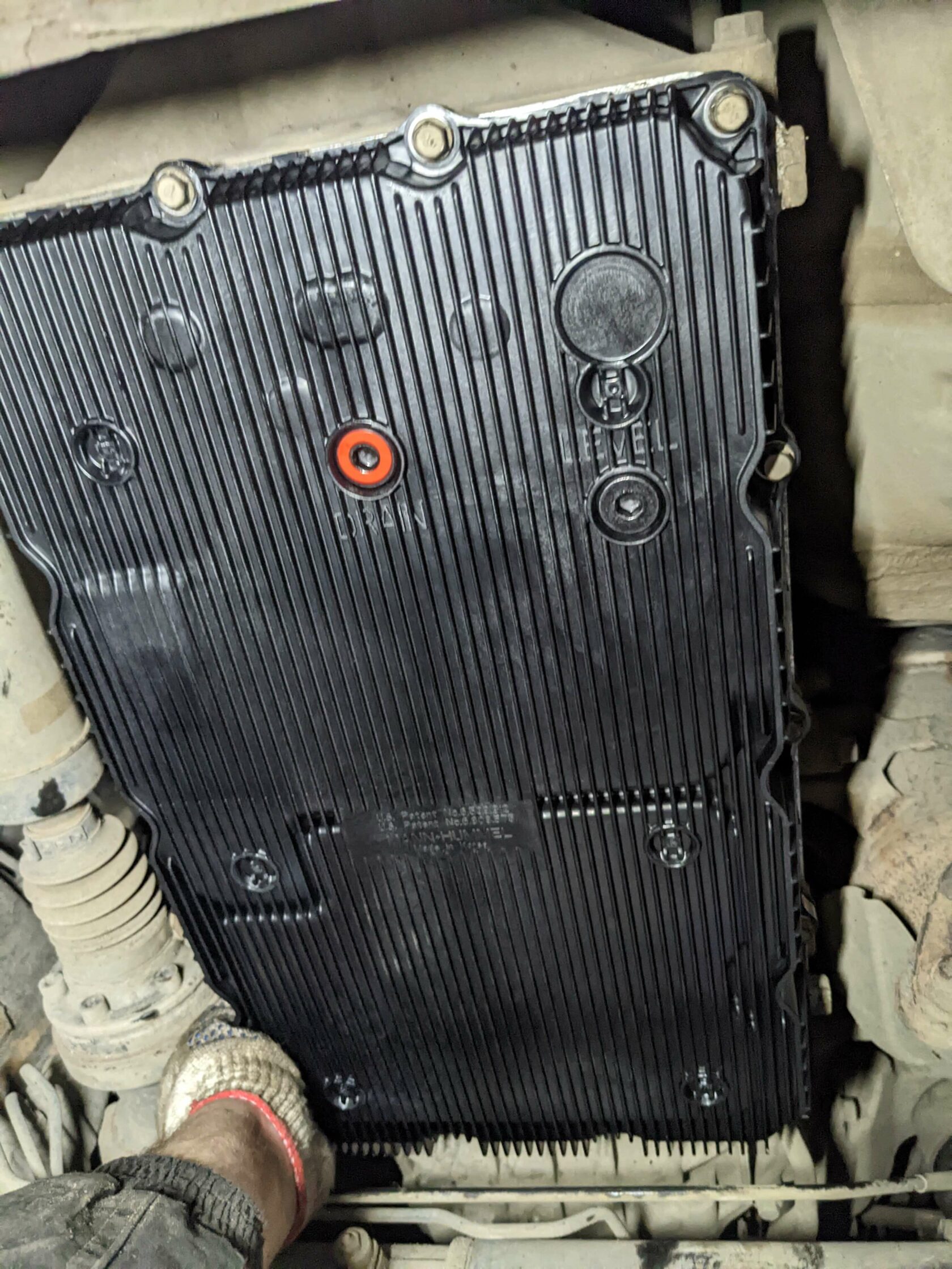 Установка поддона на место