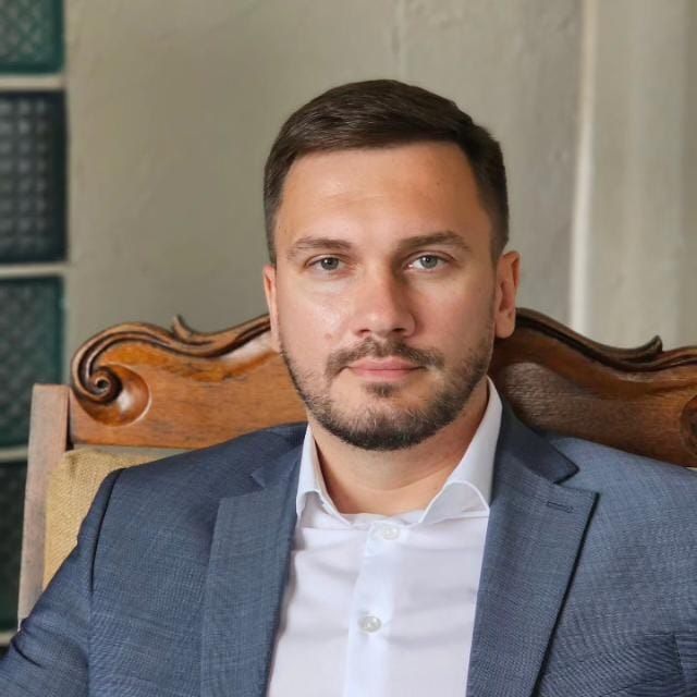 Александр