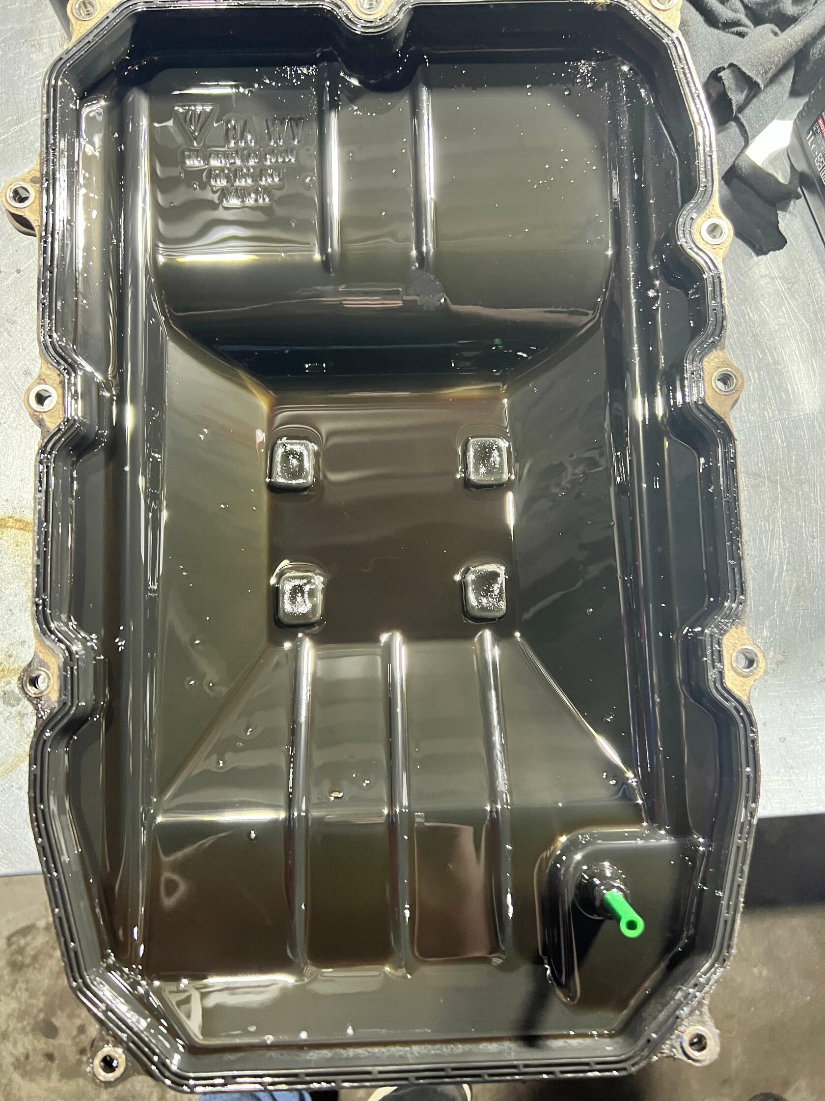 Проверка магнитов в поддоне АКПП