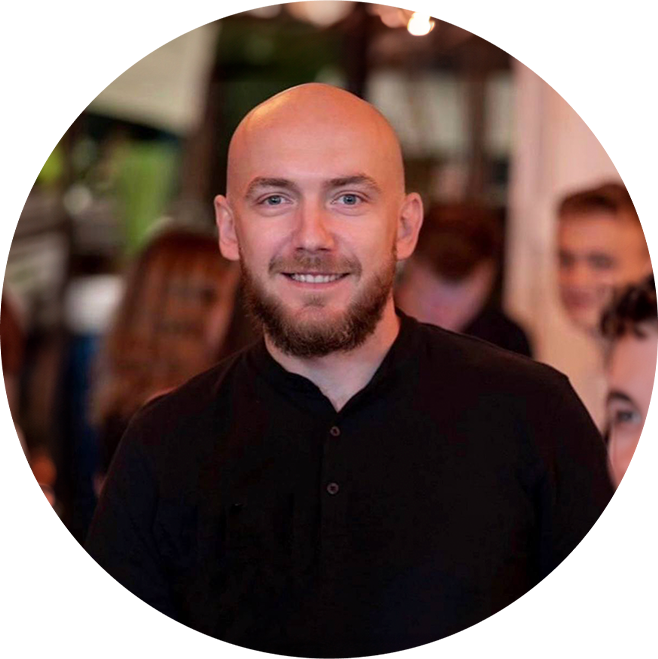 Фото сотрудника