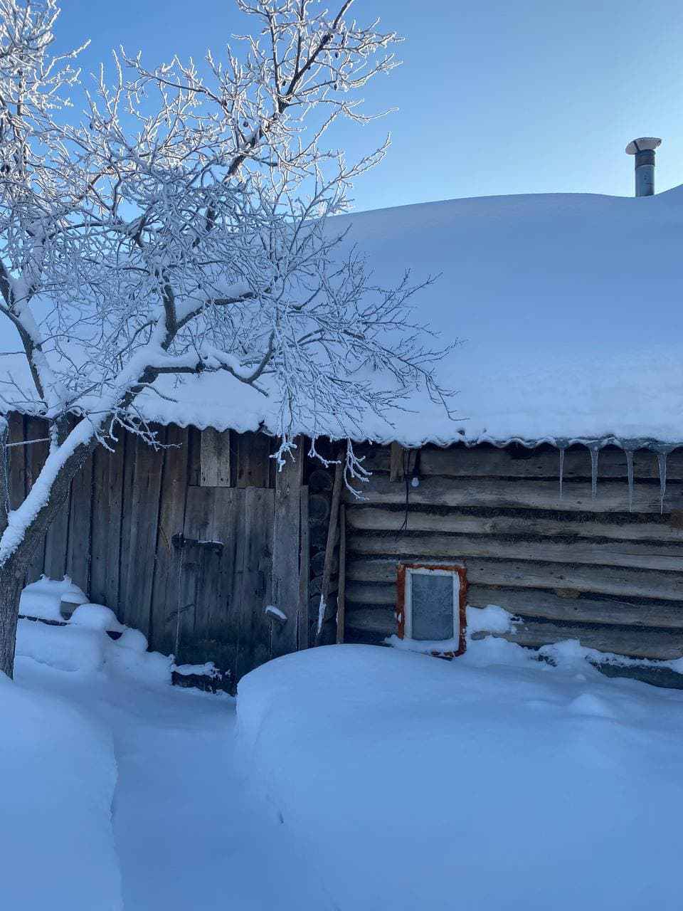 деревенская баня снаружи