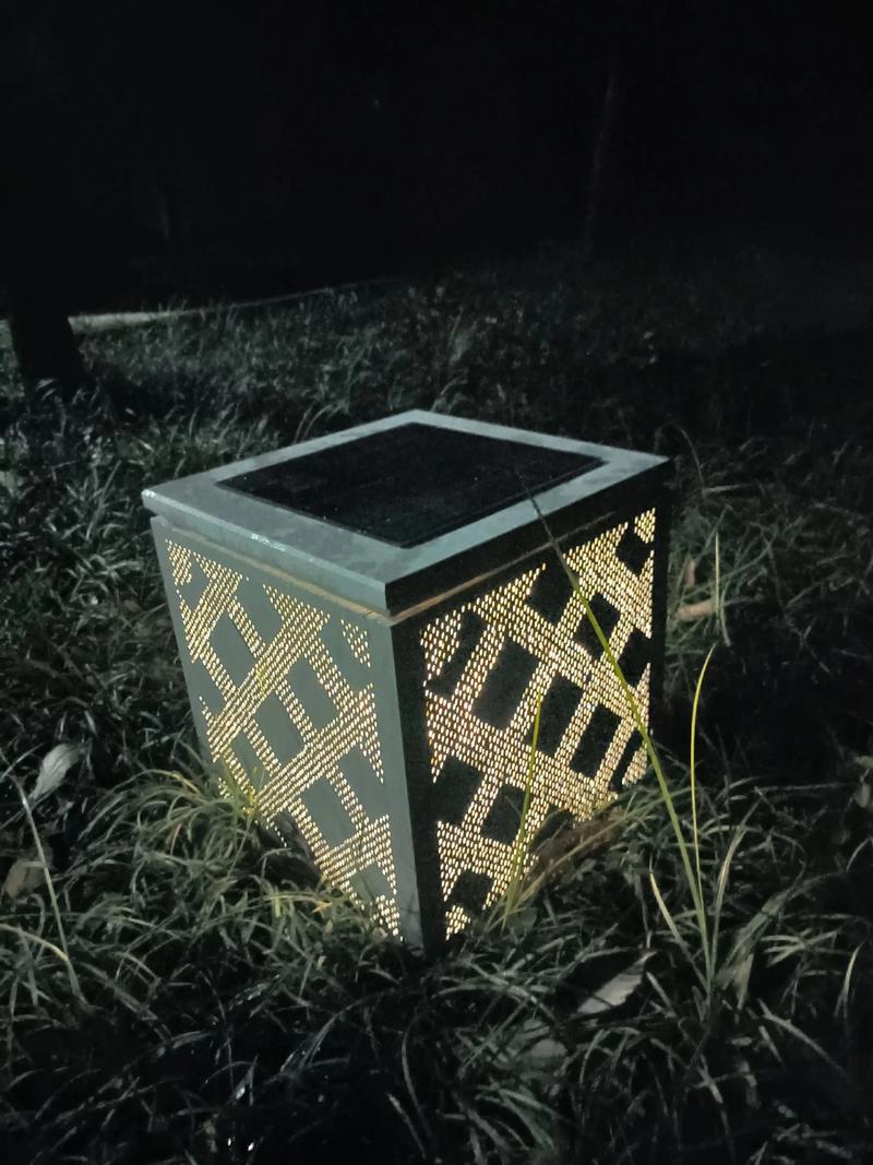 Садовые светильники