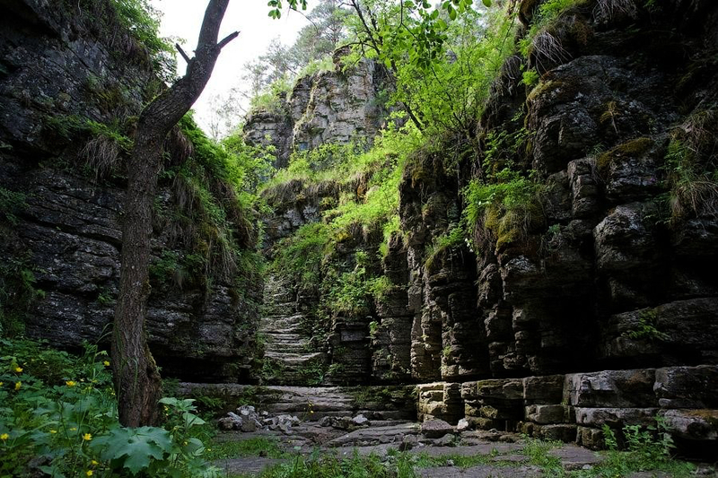 Уюновский водопад южно сахалинск фото