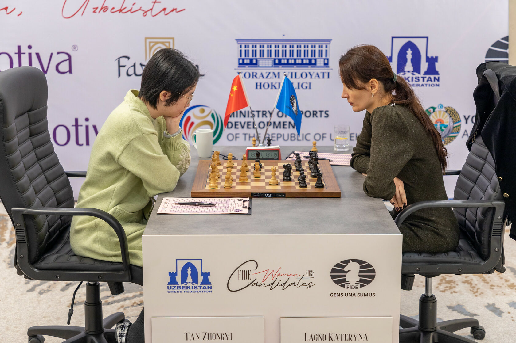 Tan Zhongyi advances to Women's Candidates final