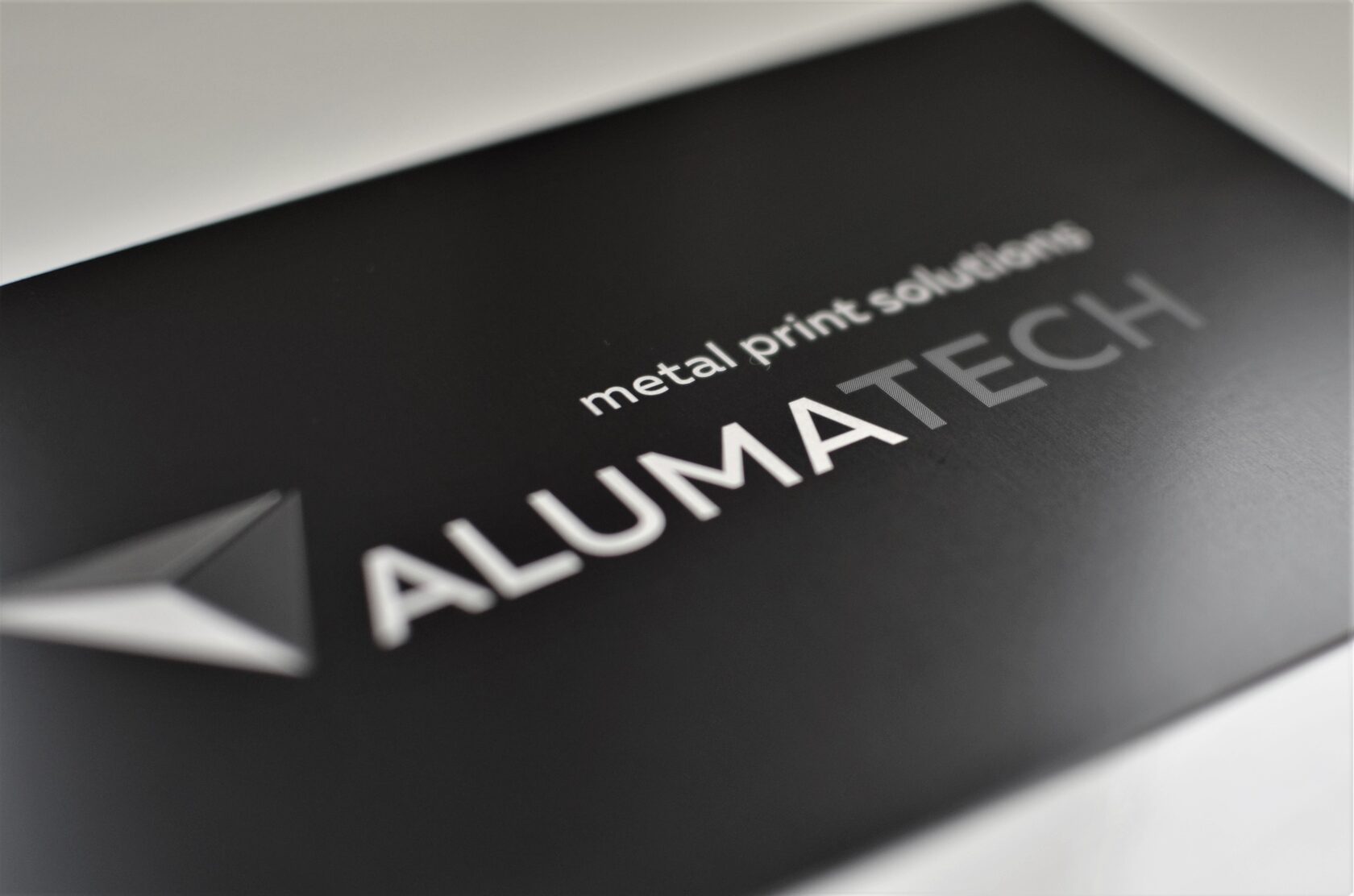 Анодированный алюминий для печати и гравировки AluPlate