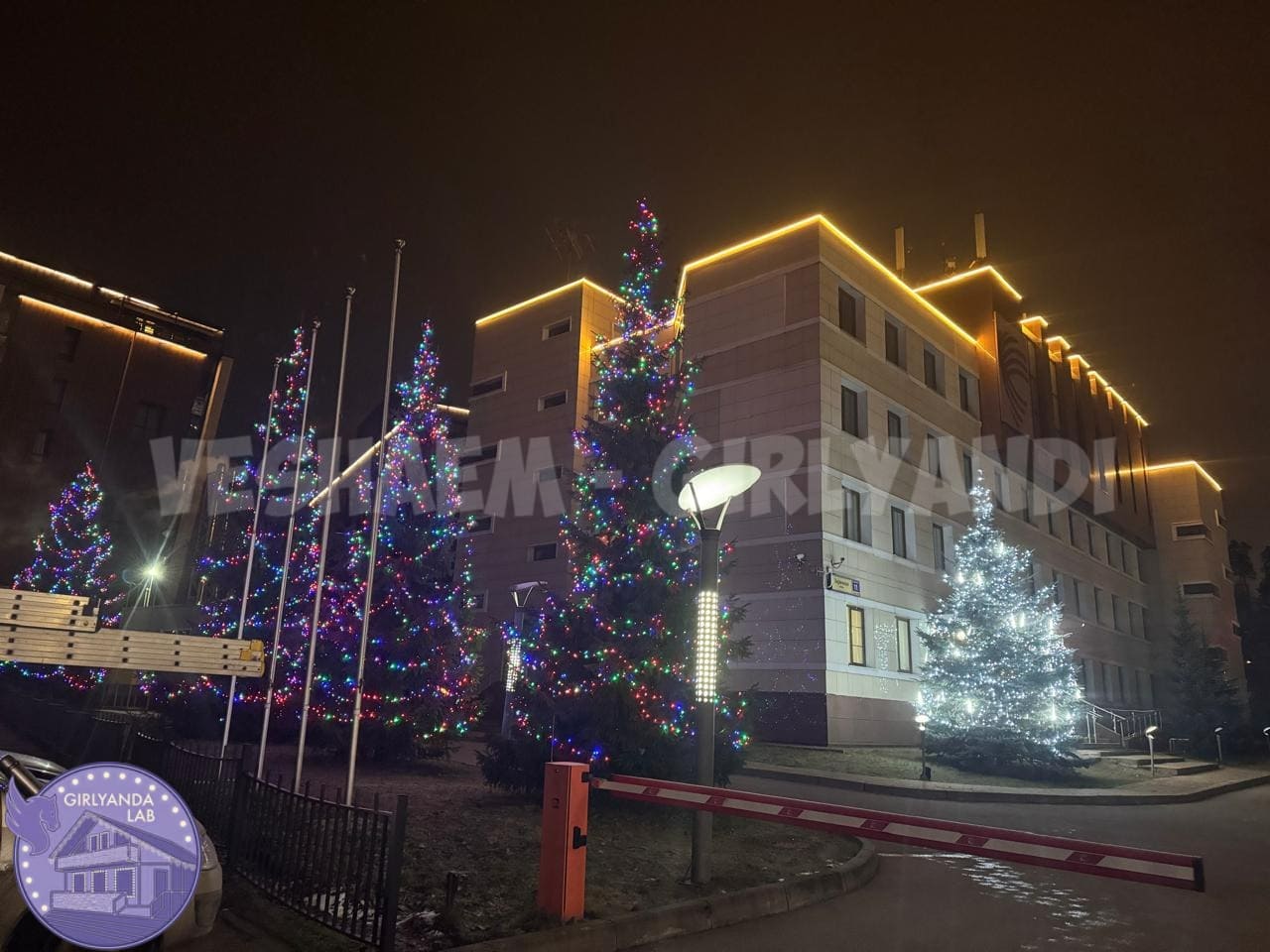 Подсветка административного здания