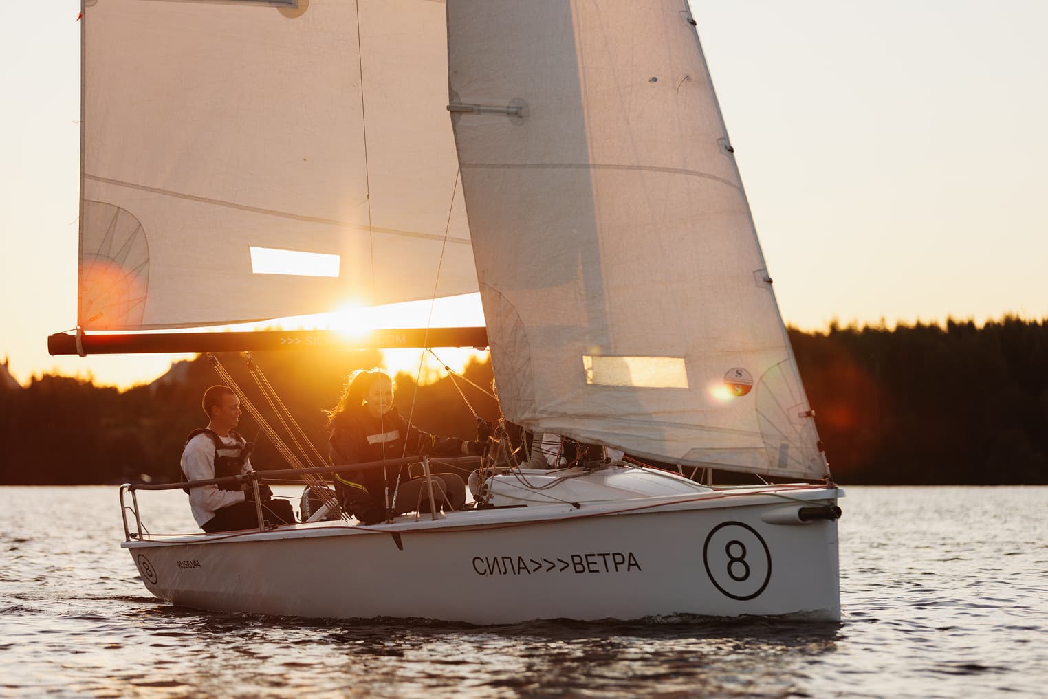 Сила ветра, глэмпинг