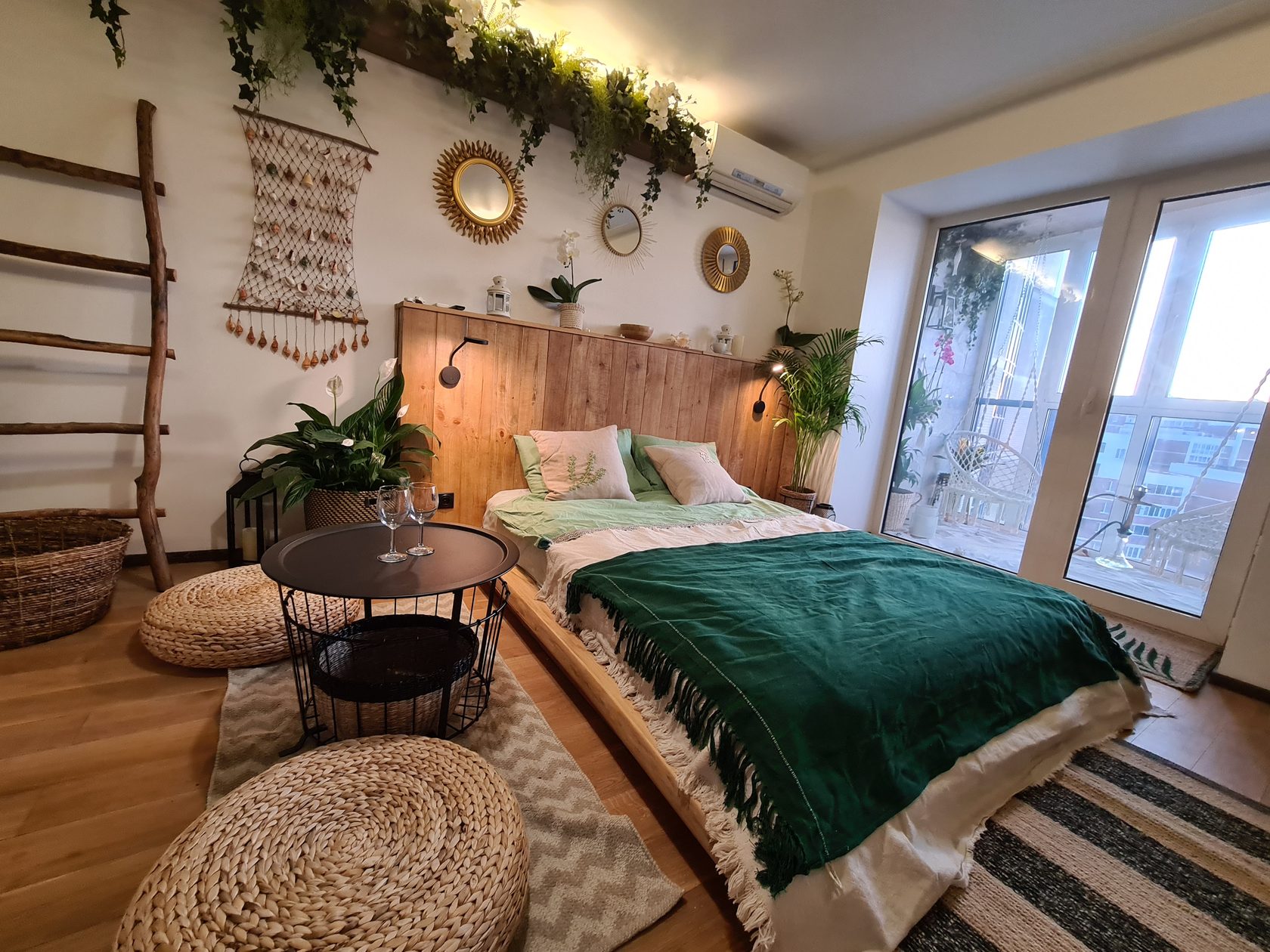 Rooms 5 просека. 63 румс самара красная комната. Самара, ул. Румс 63. 5 просека самара квартиры.