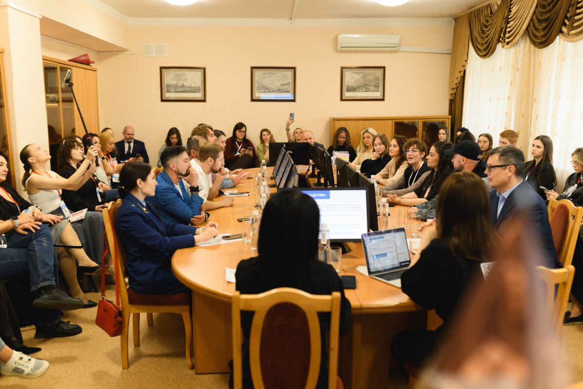 Круглый стол «Правовой цех: блогосфера» от Комитета по развитию молодежного предпринимательства 