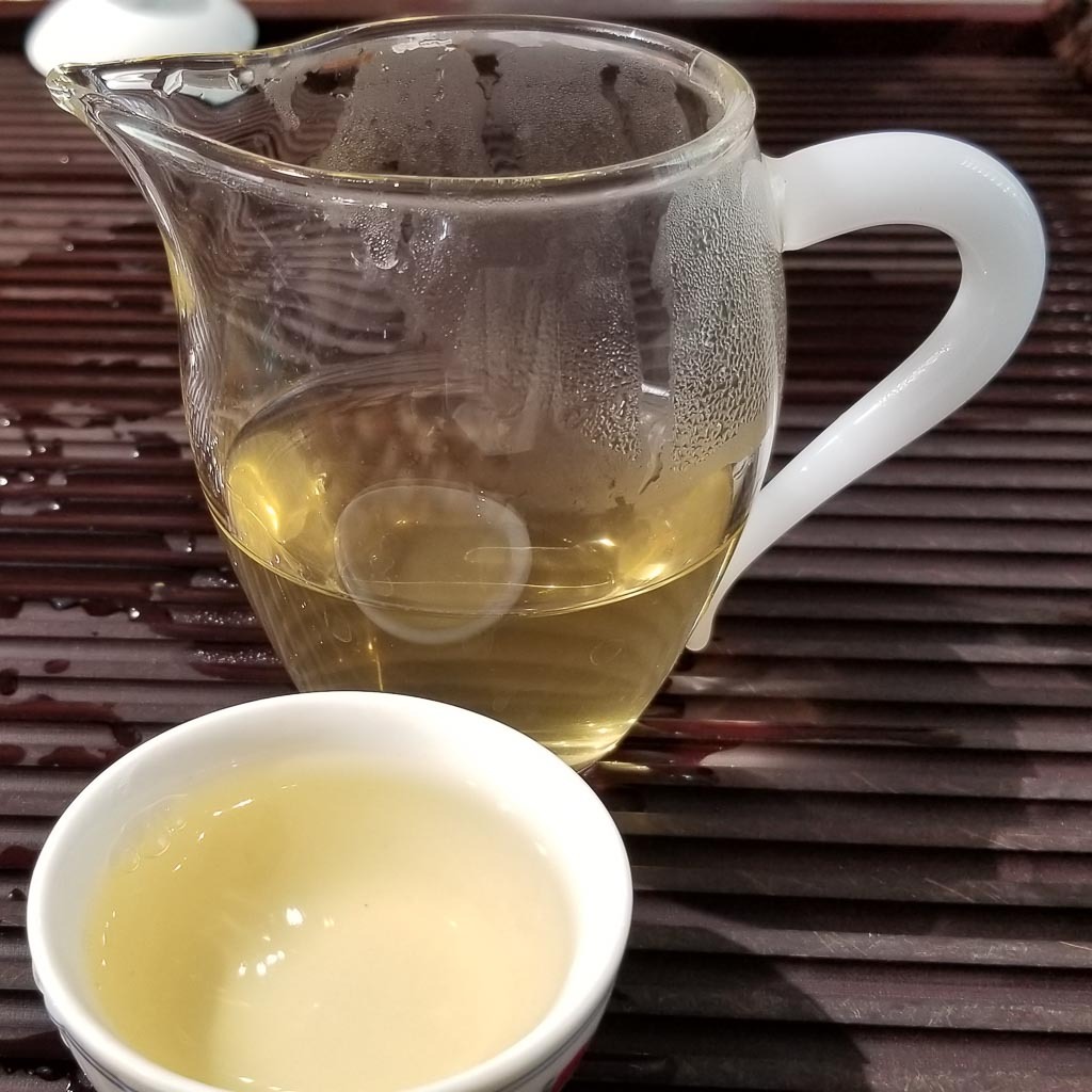 Pale golden Silver Snail infusion