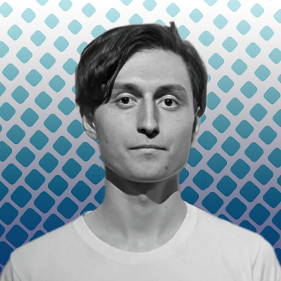 Андрей Лысяков режиссер и сценарист компании ТТ, автор многих телепрограмм 