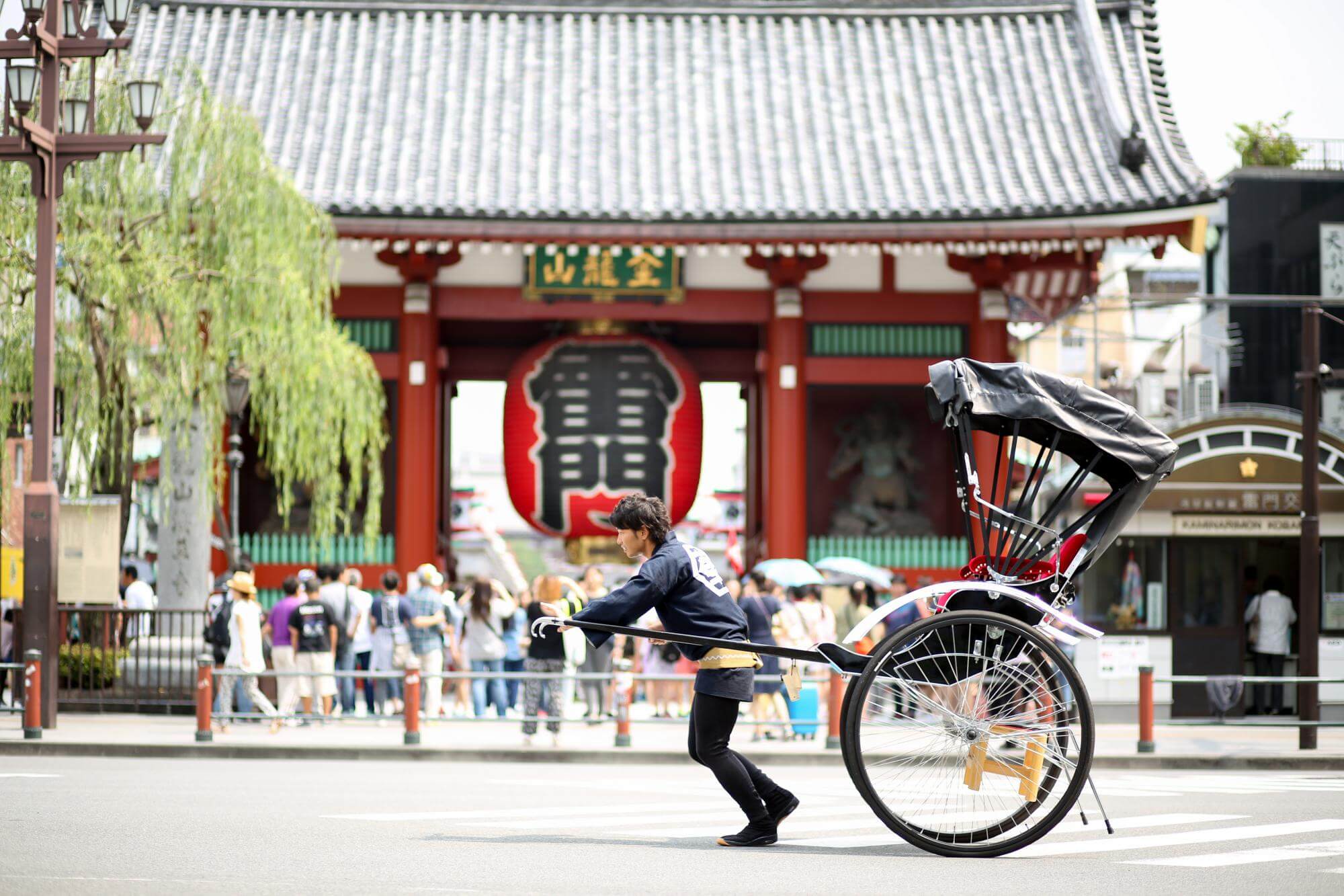 Asakusa tokyo. Асакуса Токио. Квартал Асакуса Токио.