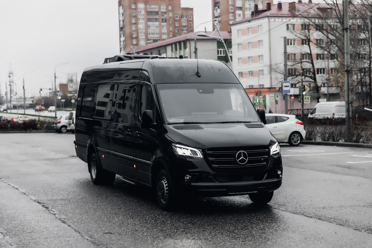 Аренда Mercedes Benz Sprinter в Москве по цене от 2990 Р