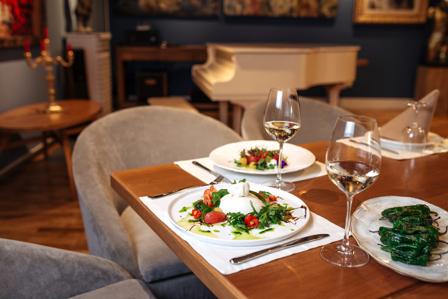 сколько стоит реклама ресторана