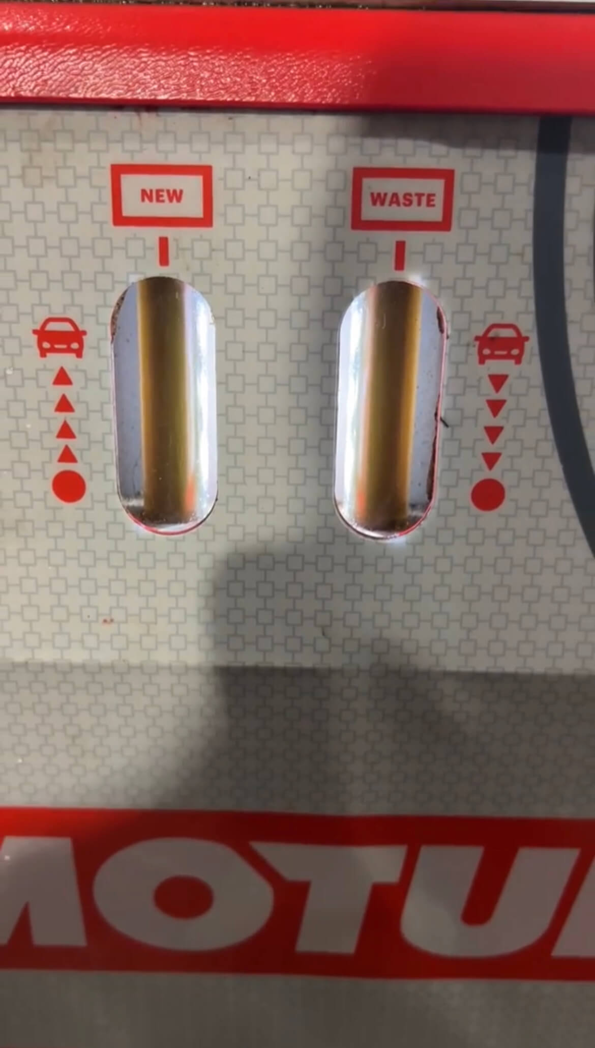 Проверка давления и состояния масла