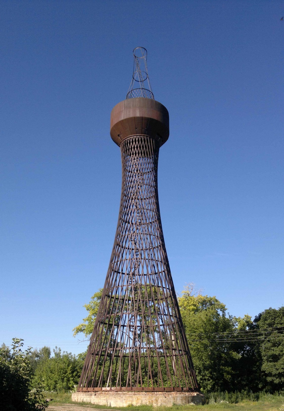 Engineer tower. Башня Шухова в Полибино. Водонапорная башня Шухова Полибино. Влдонапорная башня Шухов. Гиперболоидная водонапорная башня Шухова.