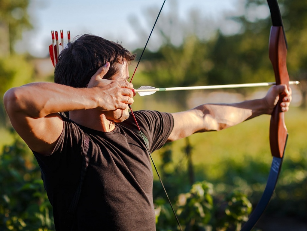 фото нанесения макияжа на лицо девушки 