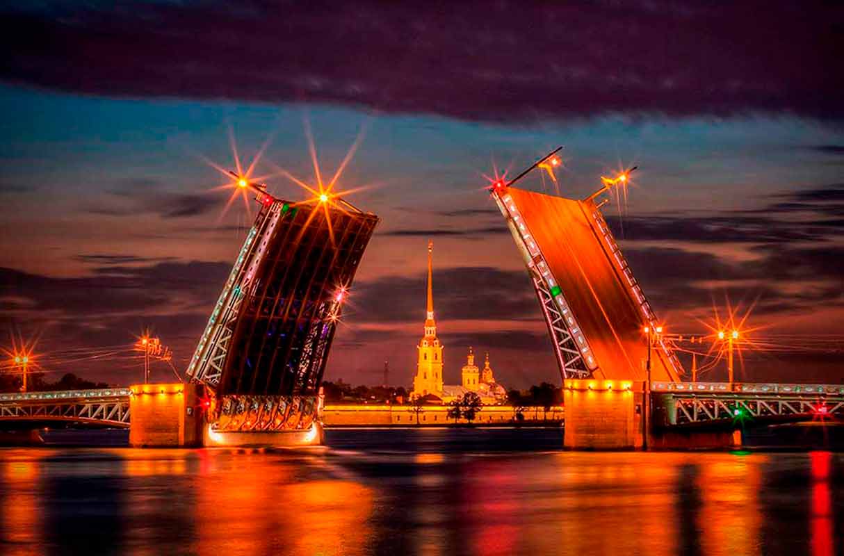 Palace Bridge in Saint Petersburg - White Nights Show Schedule 2020 ...