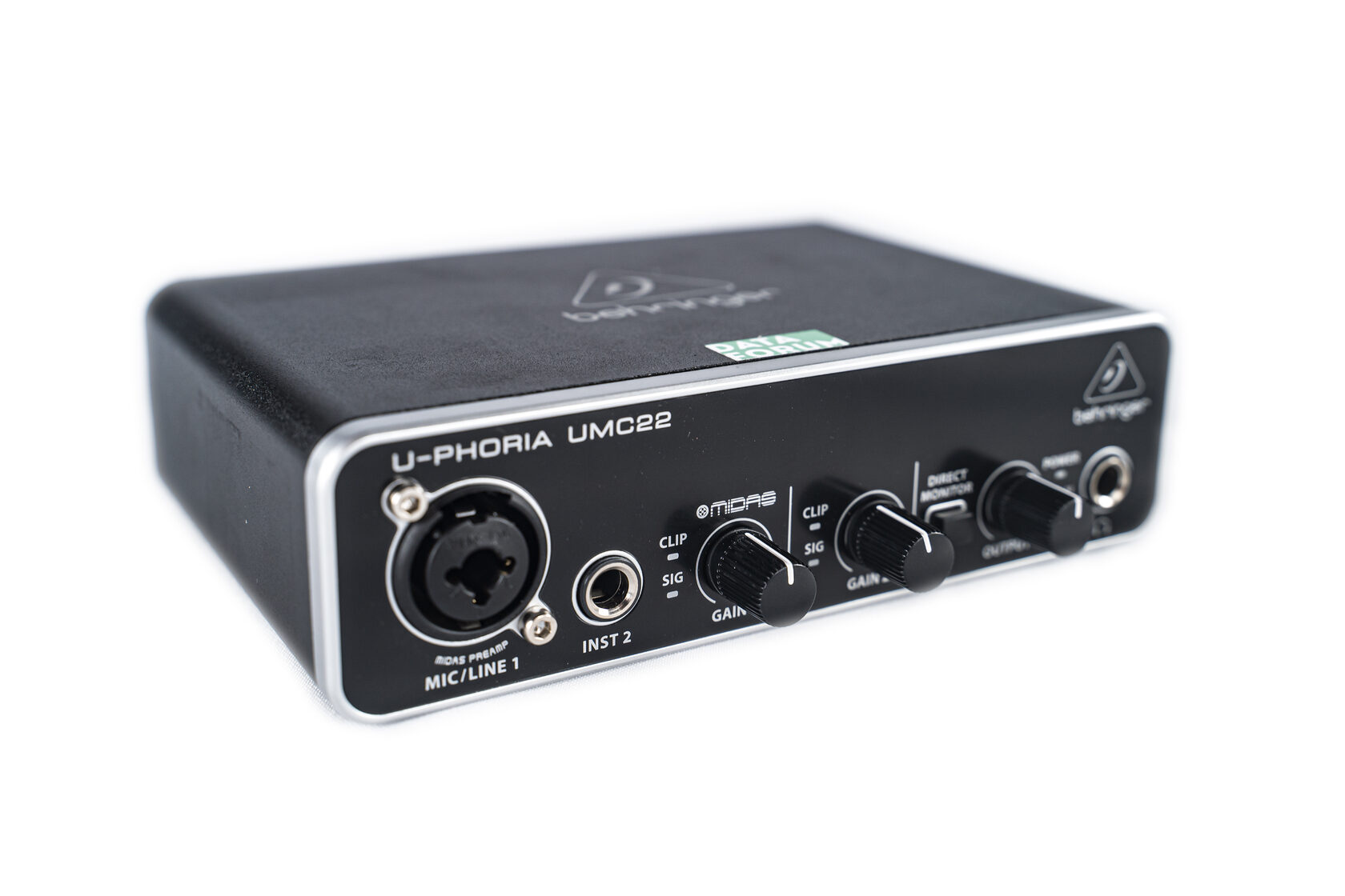 Внешняя звуковая карта Behringer UMC22 - изображение 1