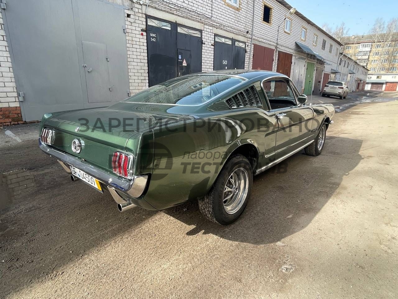 Фото Ford Mustang Fastback № 1