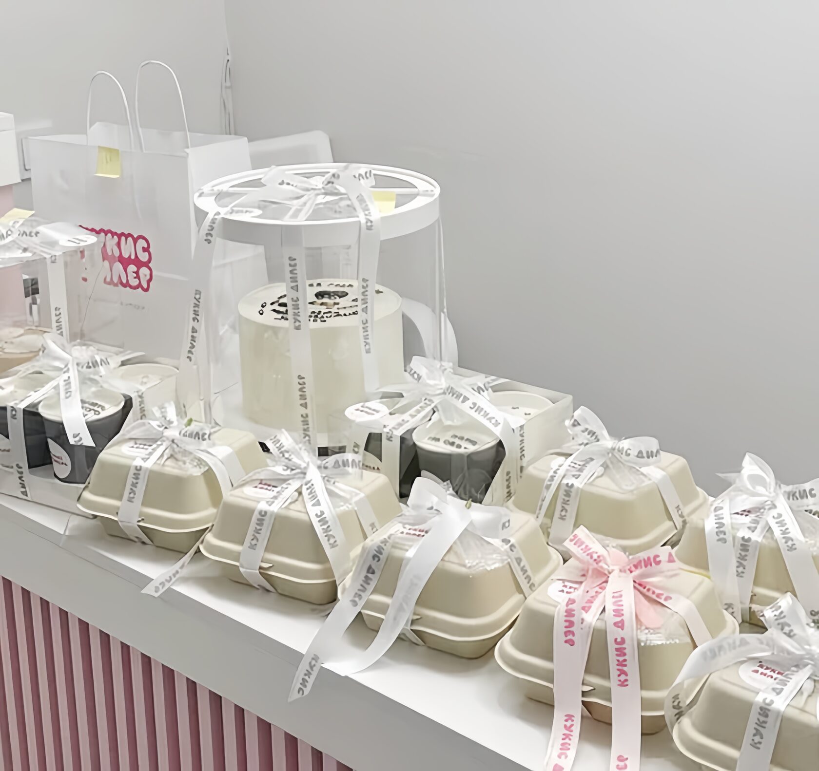 Стильные торты на заказ в уфе с быстрой доставкой день в день Заказать свадебные торты, детские торты, торты на день рождения в Уфе