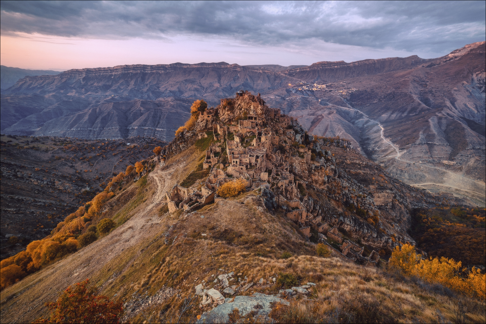 Село Дагестан горы Гамстуль