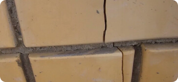 Трещина в доме