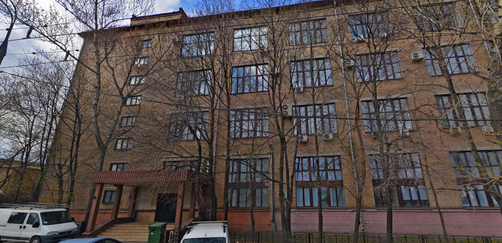 Фасад здания по адресу ул. Машиностроения, д. 25, стр. 5