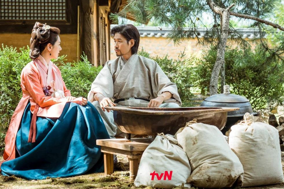 Кадр из этого хорошего сериала