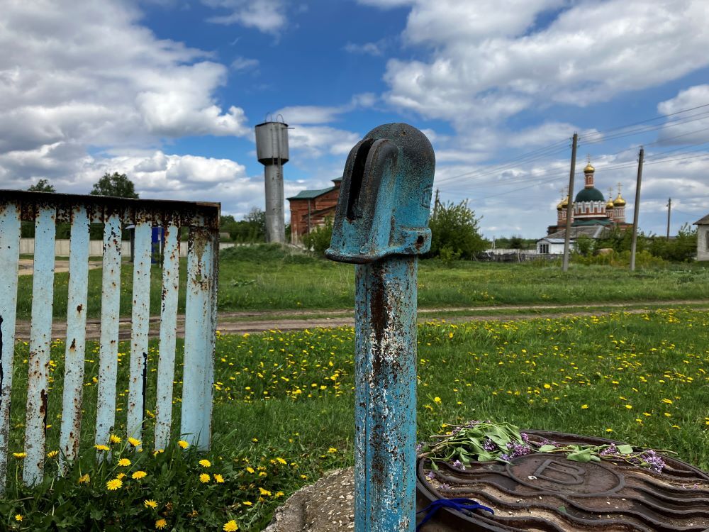 Водоразборная колонка в селе Сезёново