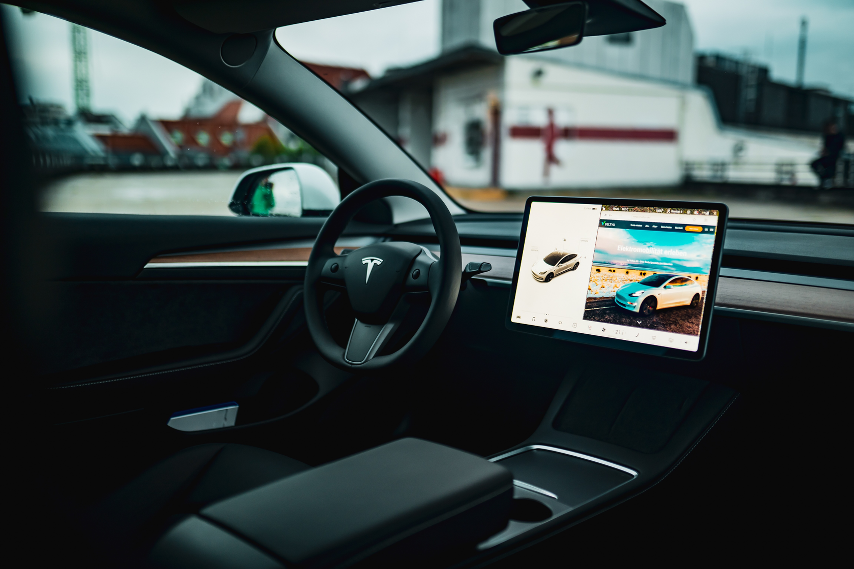 Innenraum eines Tesla-Fahrzeuges