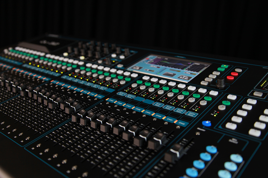 Qu — Allen & Heath — MixArt Distribution
