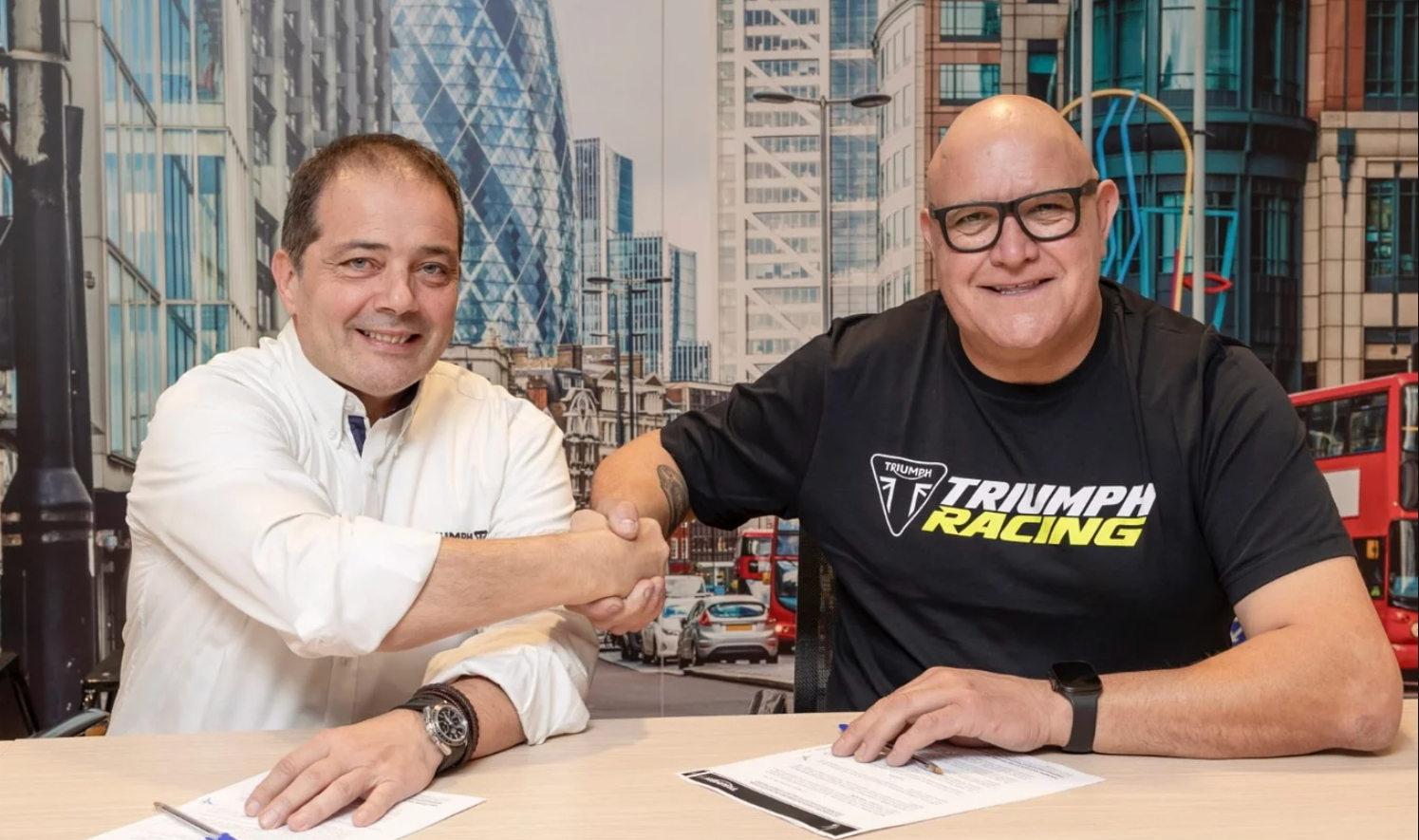 Команда Jezyk Racing переходит с KTM на Triumph