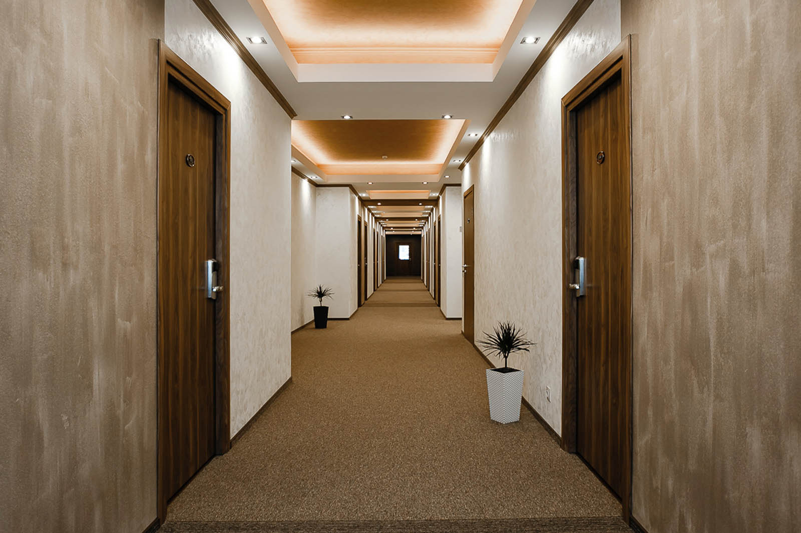 Фото в коридоре отеля