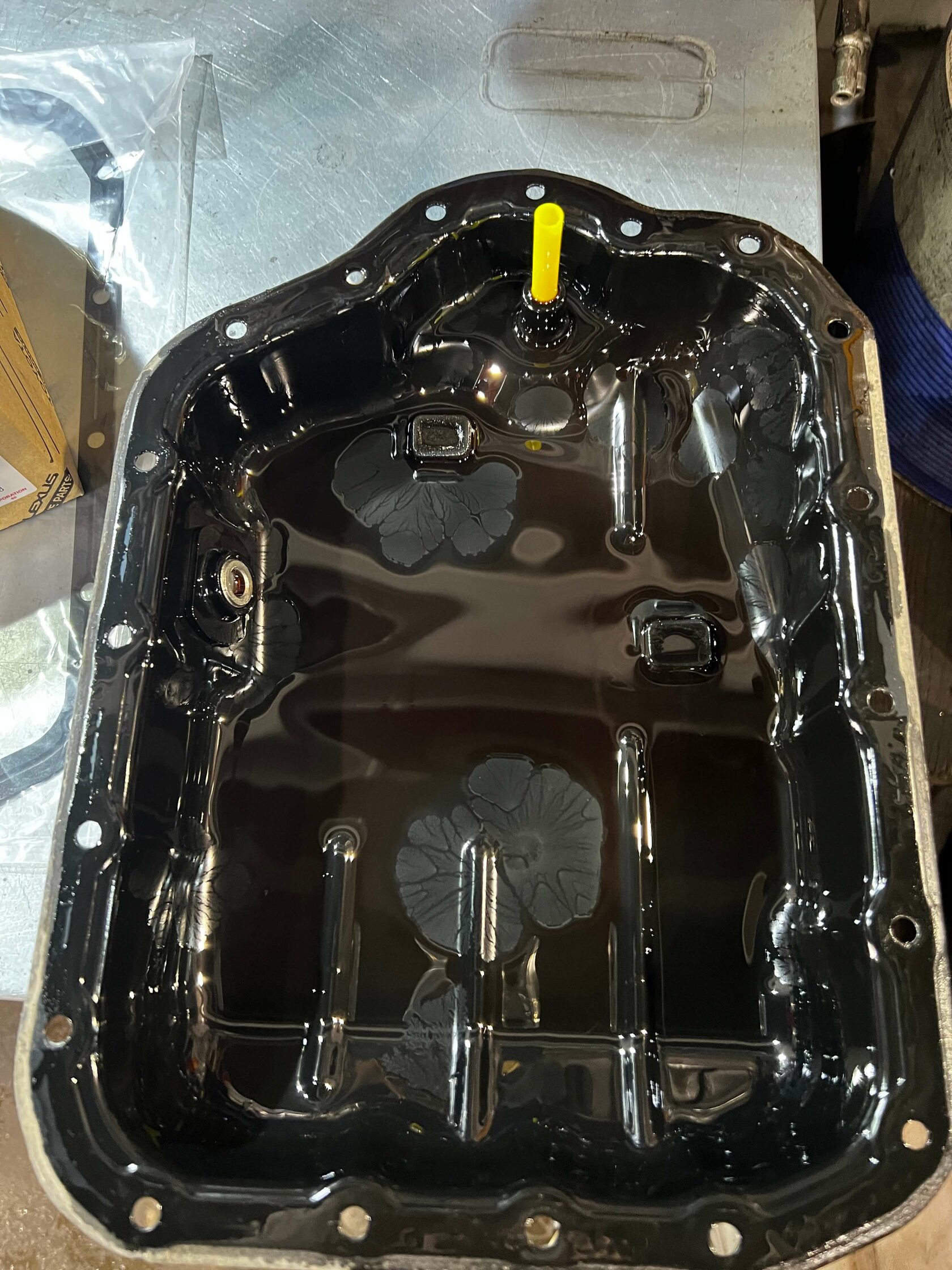 Состояние магнитов в поддоне Lexus NX