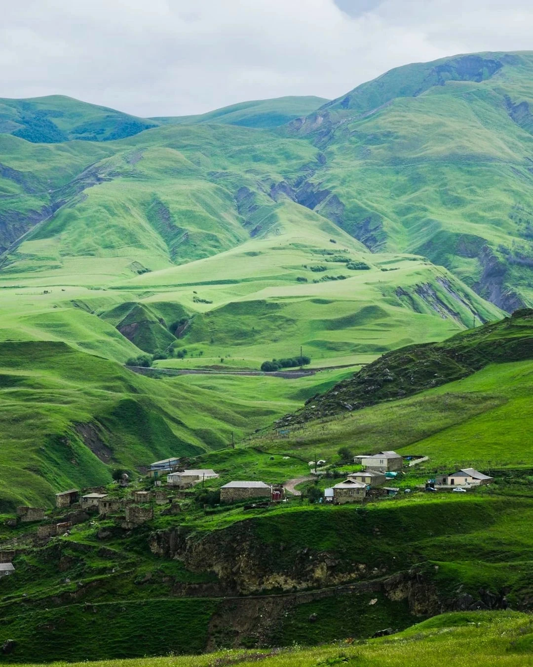 Дагестан обстановка. Село кули Кулинский район Дагестан. Гора Шунудаг Кулинский район. Село Вачи Кулинский район. Хайми Кулинский район.