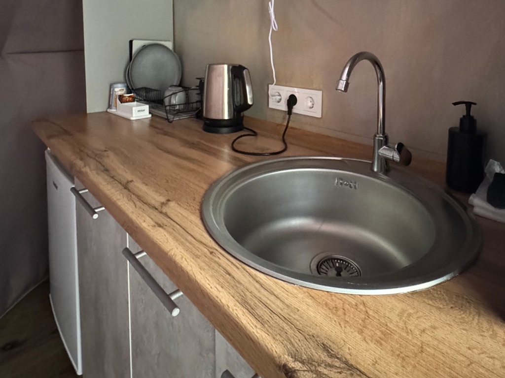 Озеро Ле, глэмпинг