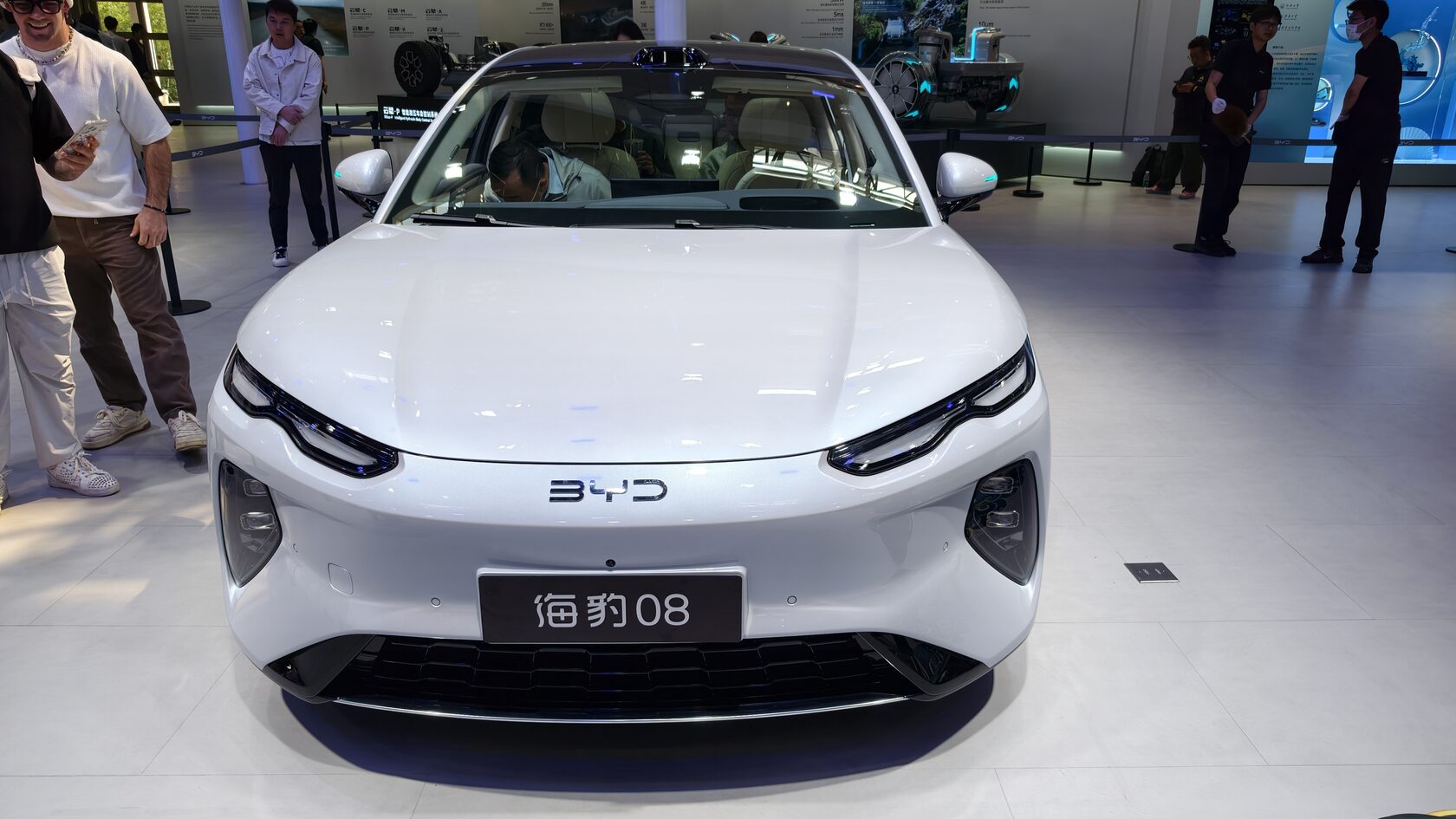 BYD Seal 08