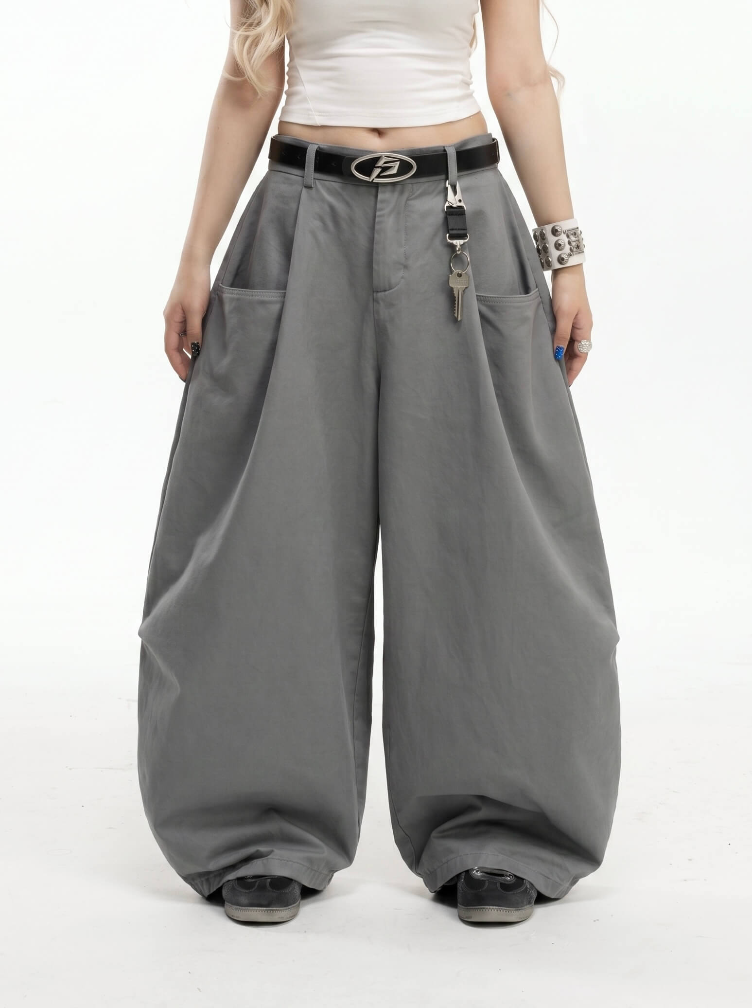 Детали брюк Oversize Structure Pants