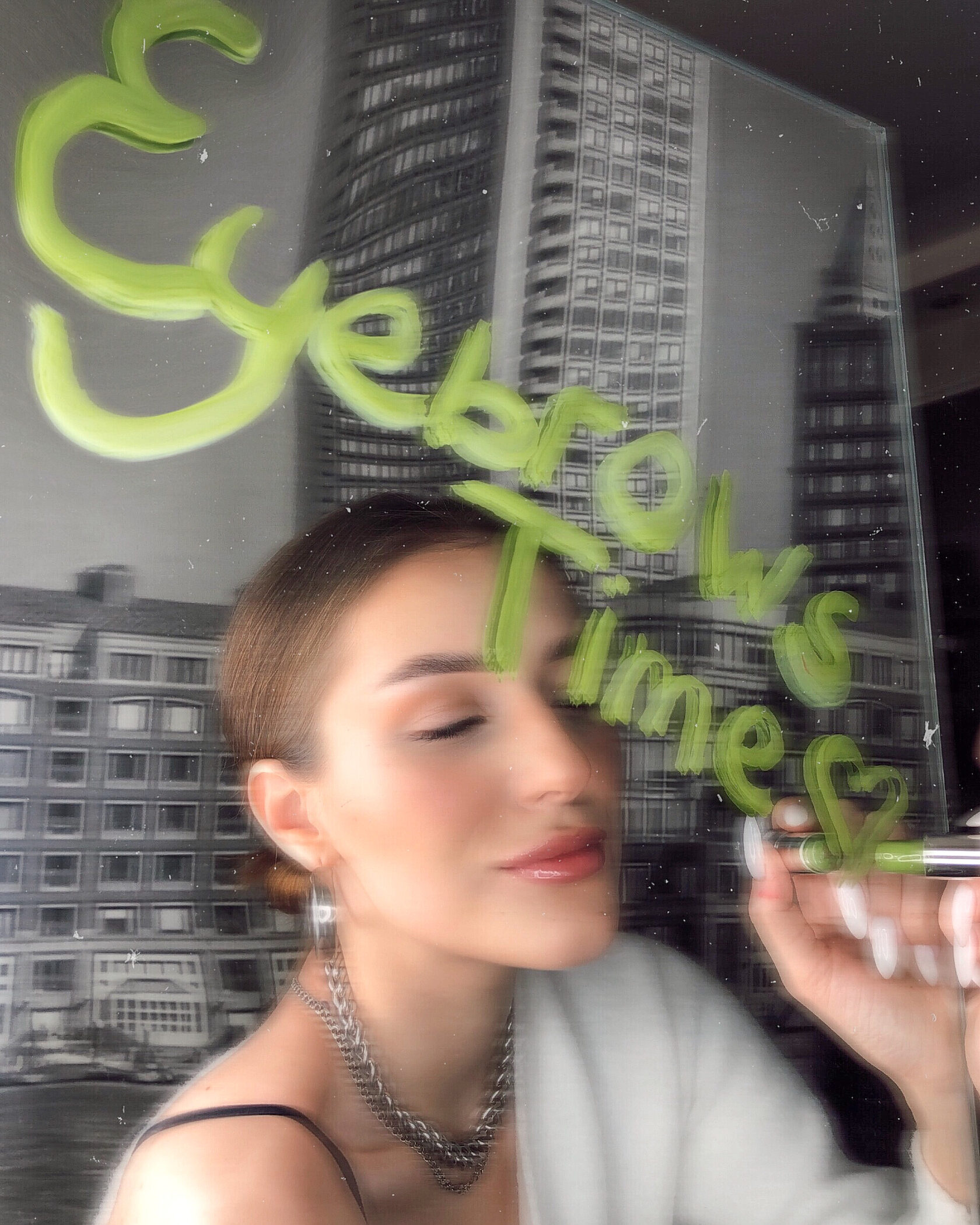eyebrowstime.ru