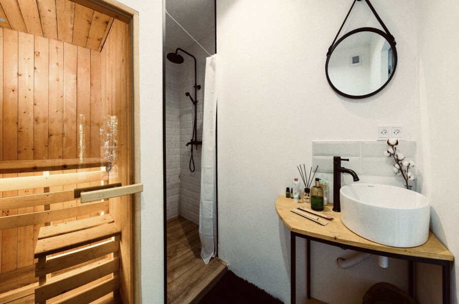Финская сауна в куполе Fusion Inn — после катания на ГЛК Телецкий
