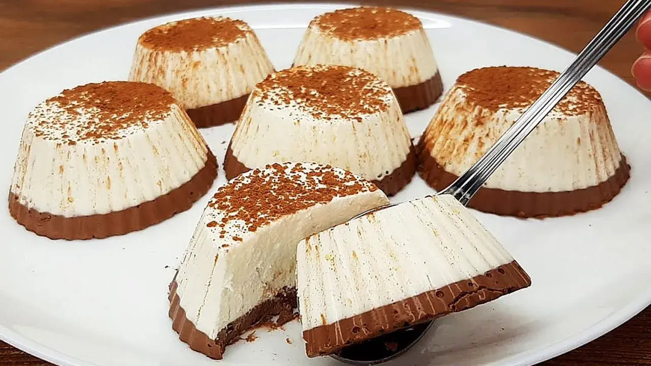 Кето‑десерты с низким гликемическим индексом: порционные конфеты или муссы на тарелке