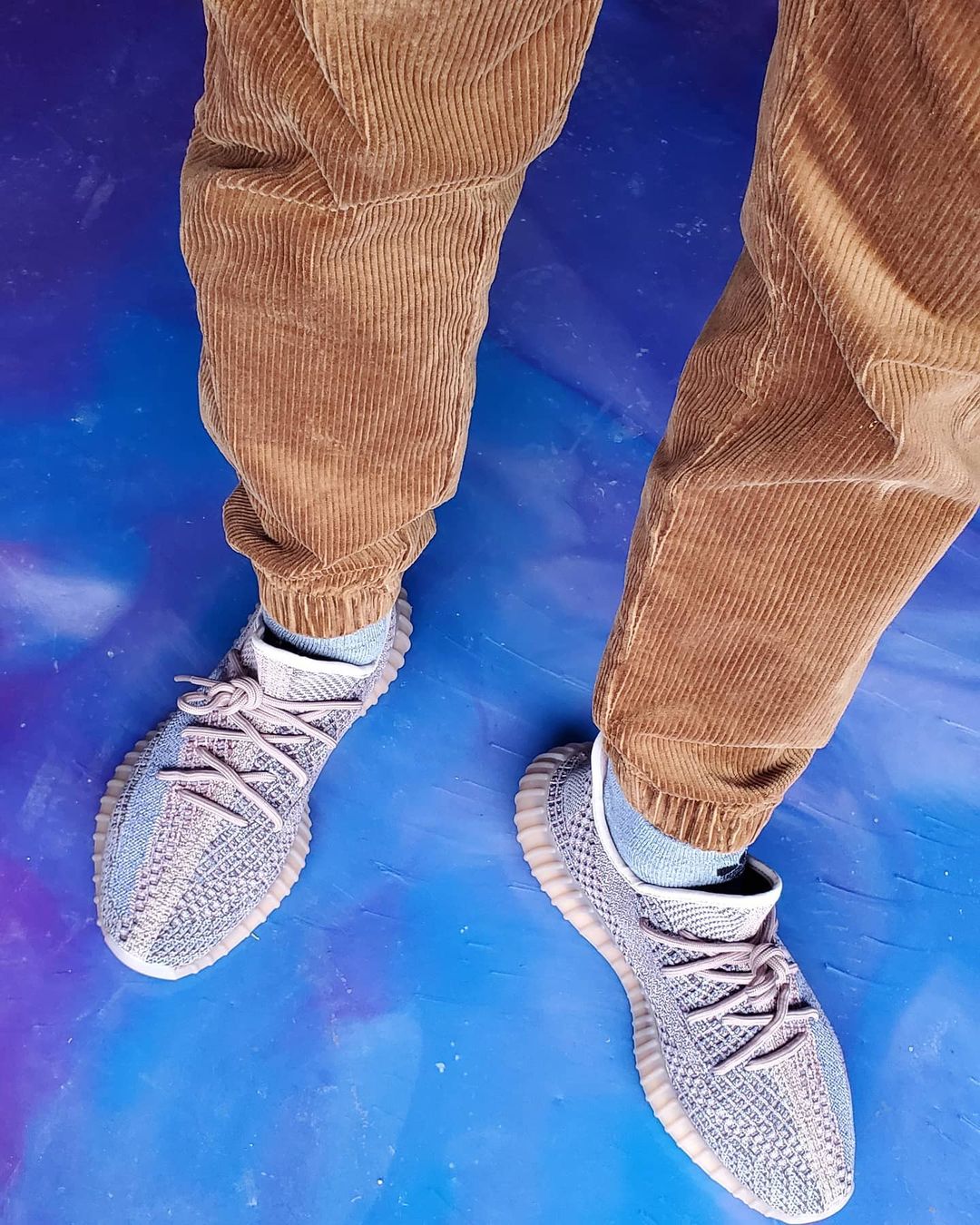 yeezy boost fade on feet