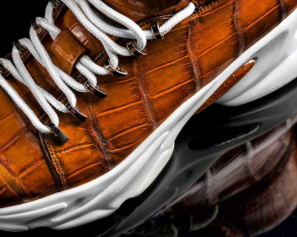 спортивные кроссовки натуральная кожа крокодила оранжевый цвет патинированные фурнитура итальянская