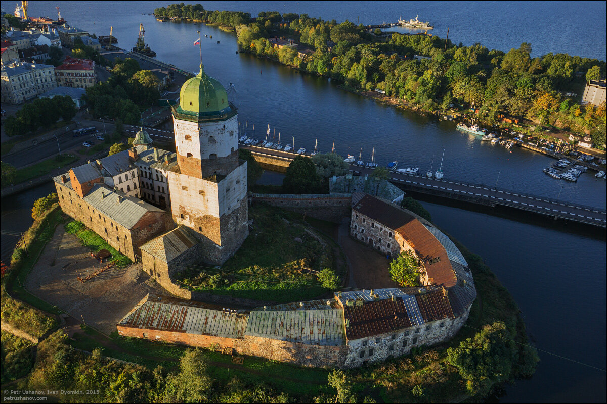 Крепость в выборге фото