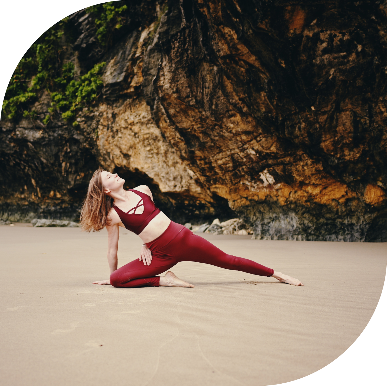 Йога на пляже