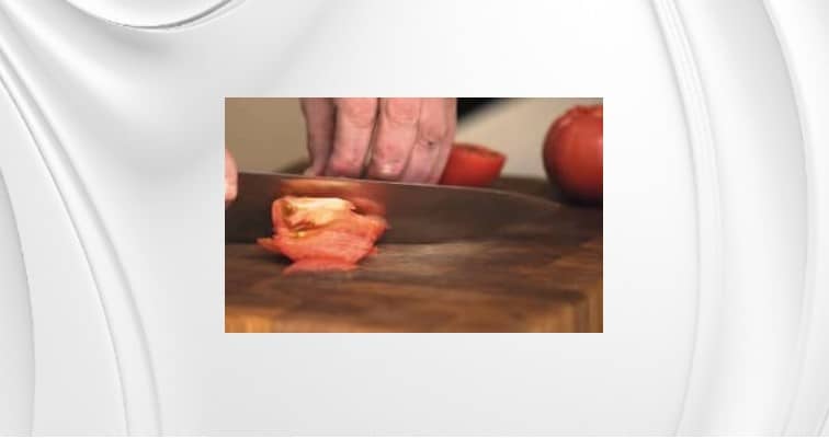 Приготовление шакшуки на сковороде по рецепту Ивлева: шаг 2