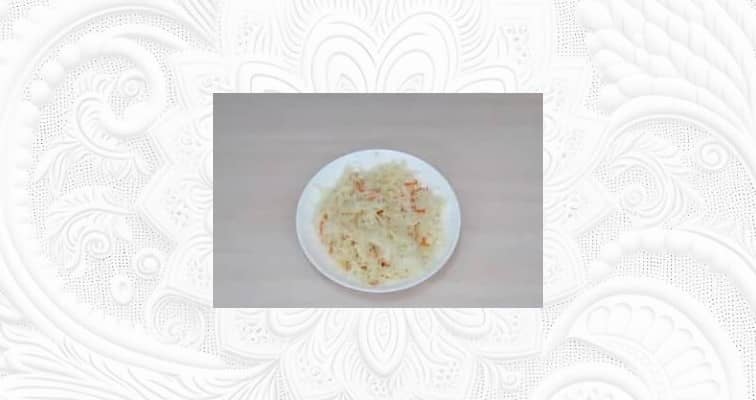 Приготовление щей из квашеной капусты с курицей: шаг 3