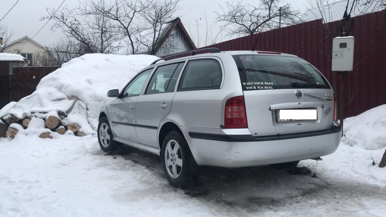 Бюджетный автозвук в бюджетной Skoda Octavia I поколения (А4) с небюджетным  результатом