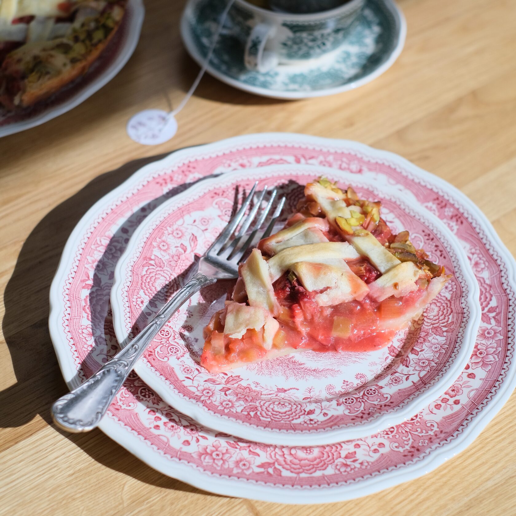 Блюдо: Клубничный пирог с яблоками